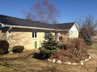 6911 Rolling Ln, Newburgh, IN 47630