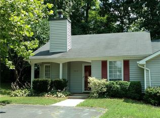 1912 Alyssum Pl, Winston Salem, NC 27127
