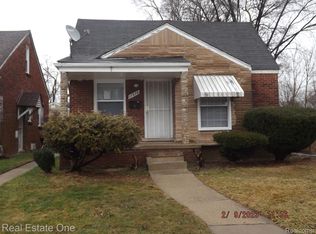 17878 Albion St, Detroit, MI 48234