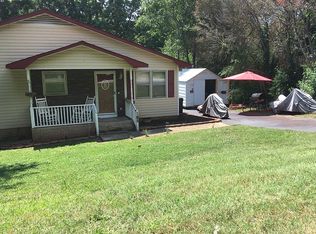 106 Cannon Cir, Wellford, SC 29385