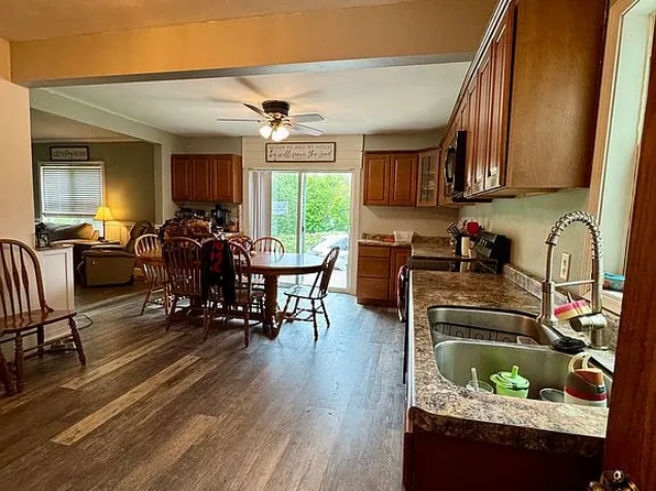 2359 300th Ave, Walnut Grove, MN 56180