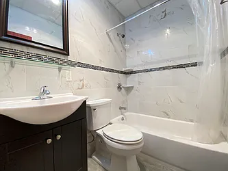 Rented by Nolita Group