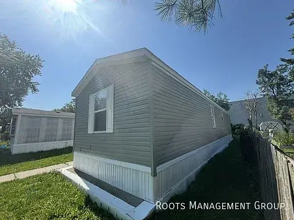2nd image of 1122 Aberdeen Rd #Ab1122