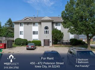 464 Peterson St, Iowa City, IA 52245