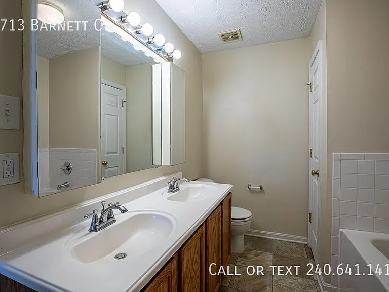 1713 Barnett Ct — Photo 41