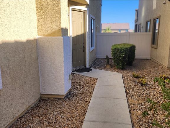 4th image of 3625 Remington Grove Ave