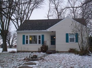 447 Main St W, Le Roy, MN 55951