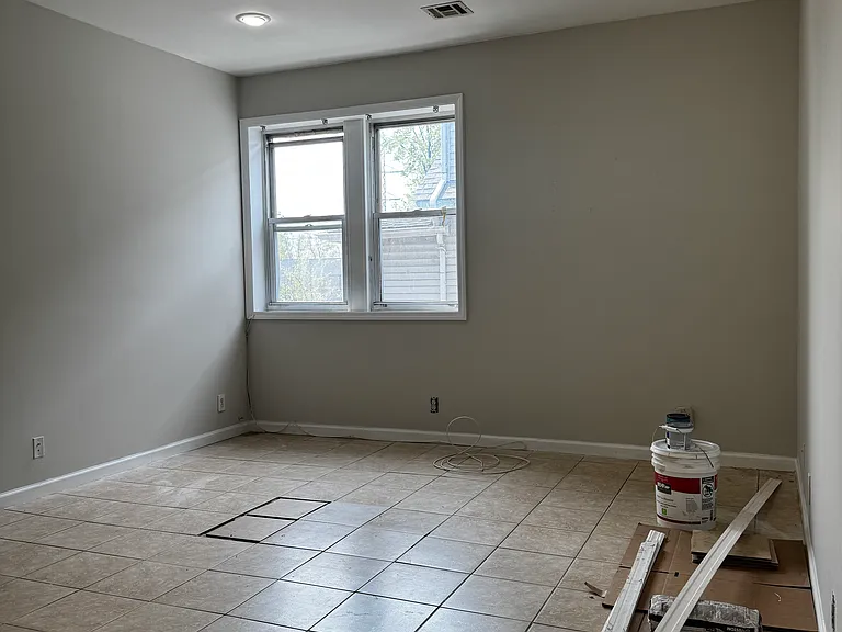 109 Irene St #1 — Photo 7