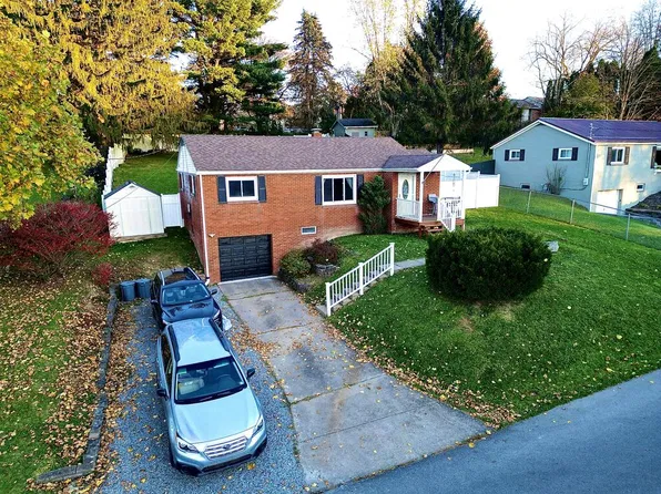 12 Fairview Ave, Clarion, PA 16214
