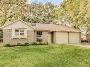 513 Lloyd Dr, Baytown, TX 77521