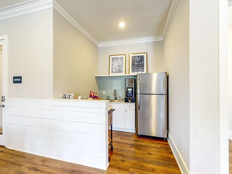 Coastal Club Apartments — Photo 46