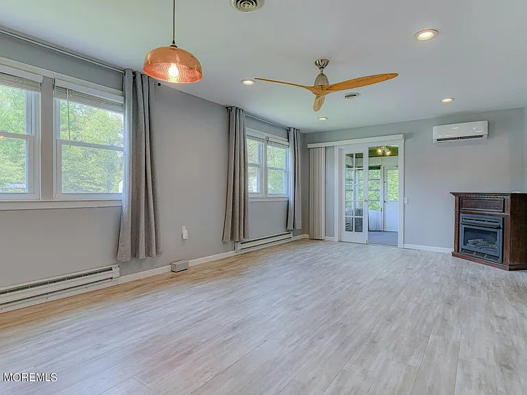 35 Auburn St #54B — Photo 6