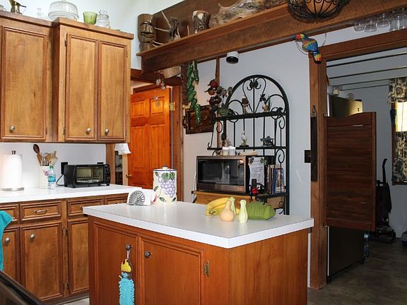 5th image of 125 Turner Ct