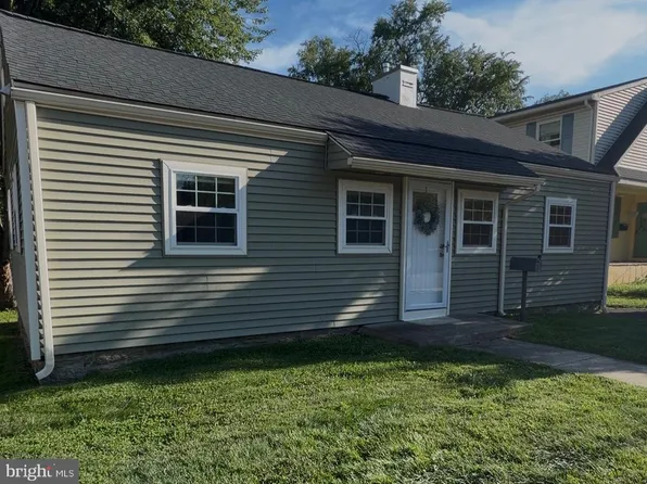 16 Haws Ln, Flourtown, PA 19031