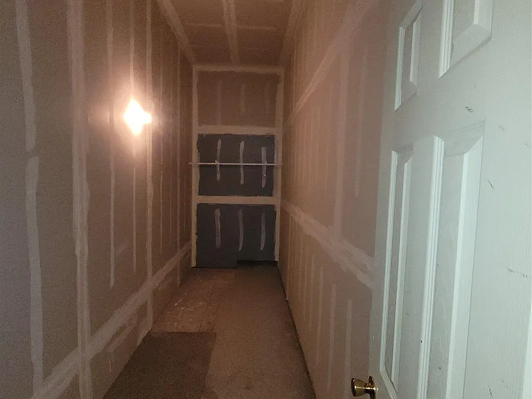 268 Ruth Ct — Photo 14