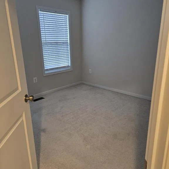 3803 Drayton Ct — Photo 9
