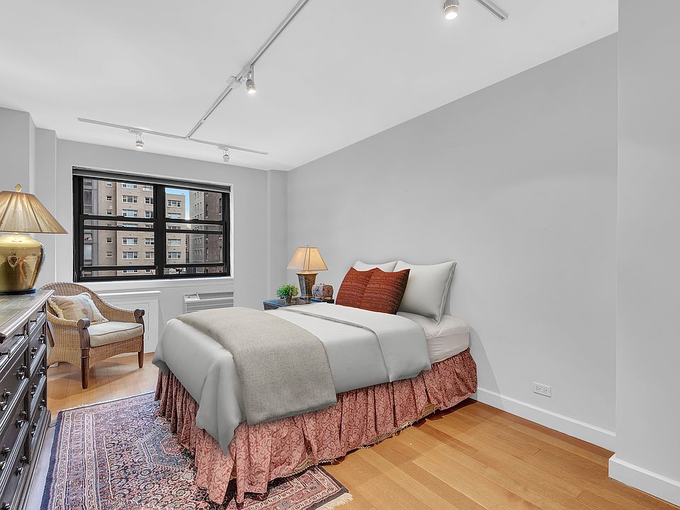 2nd image of 357 E 57th St APT 9F