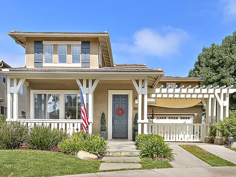 1785 Clover Tree Ct — Photo 3