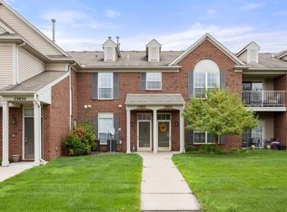 29886 Heritage Pkwy, Warren, MI 48092