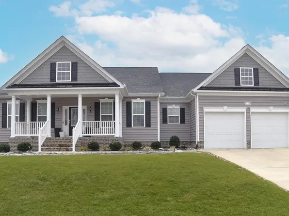 43449 Greg St, Hollywood, MD 20636