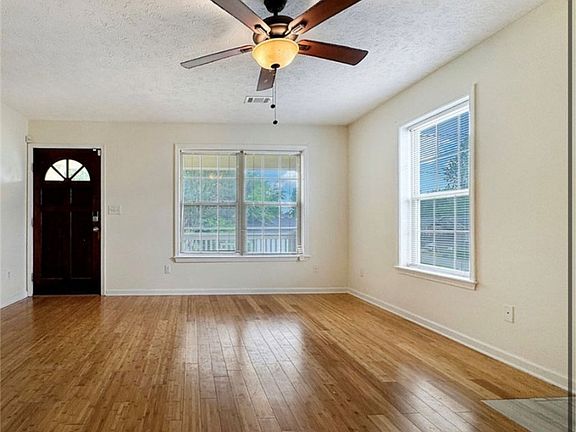 3rd image of 2404 5th St E