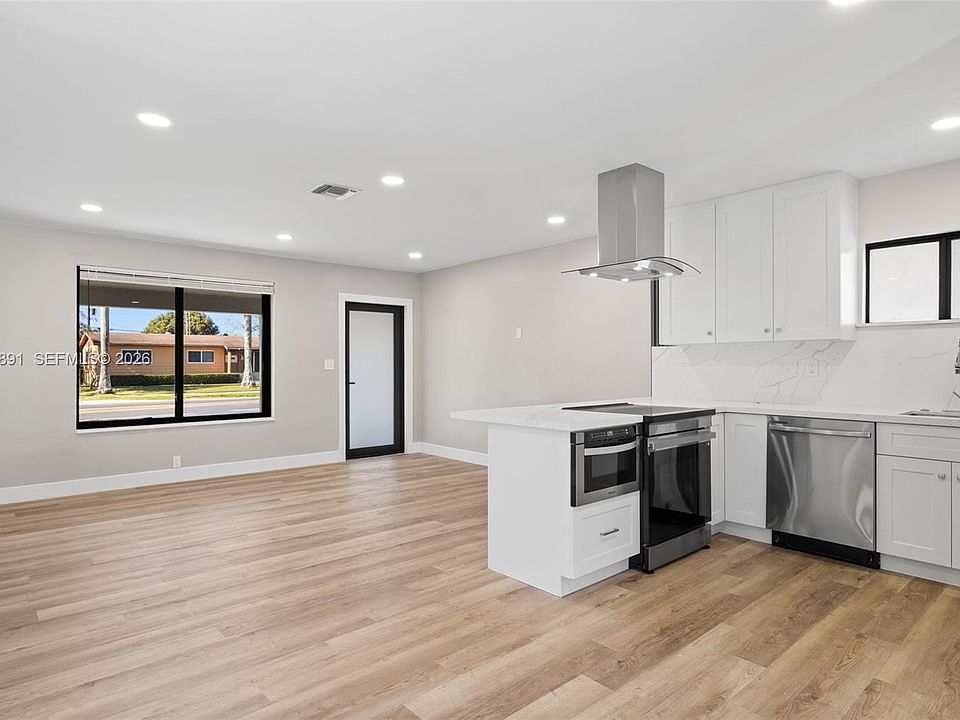 1st image of 19335 Franjo Rd