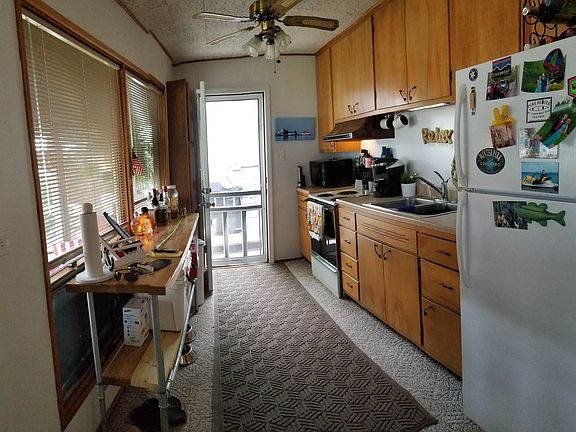 3rd image of 70431 Beechwood St