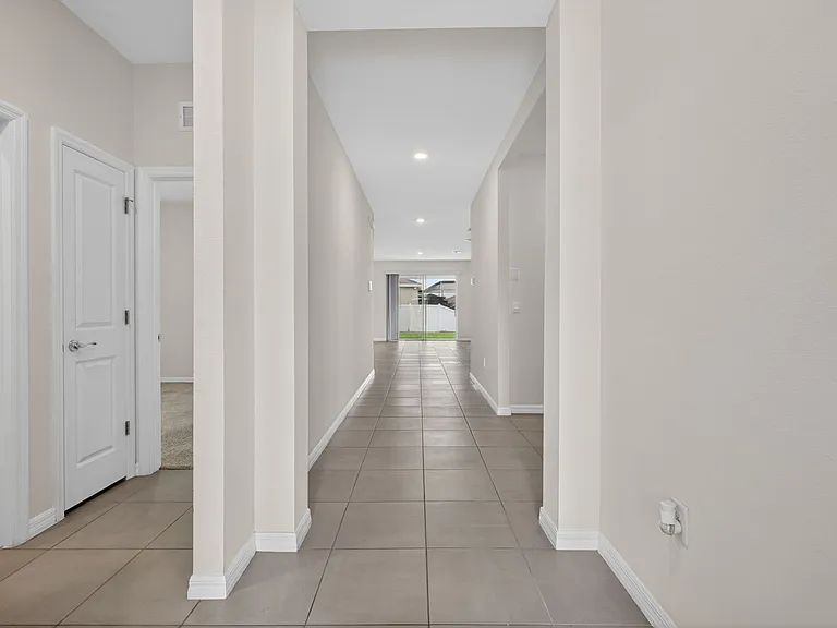 13204 Waterleaf Garden Cir — Photo 31