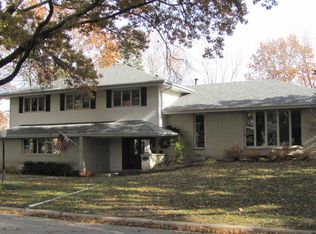 1813 Bruce St, Morris, IL 60450