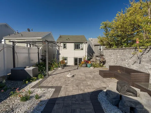 3508 Givernaud Terrace image 23 of 26