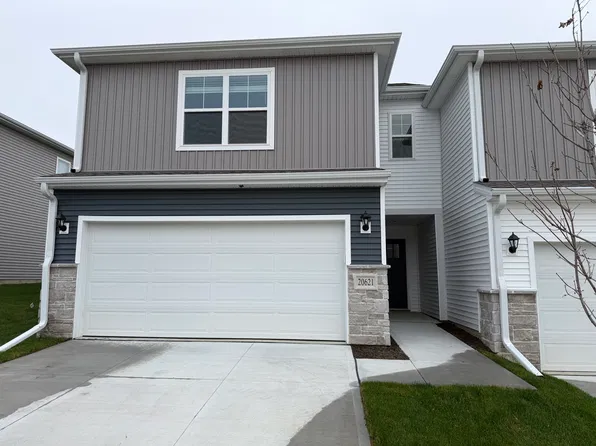 20621 Margo St, Gretna, NE 68028