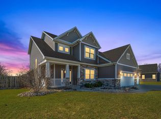 1835 Fox Prairie Rd, Saint Joseph, MI 49085