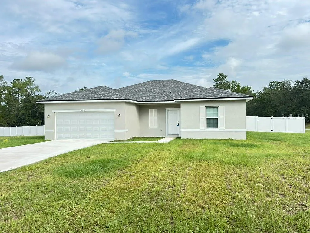 4 bed, 2.0 bath, 1696 sqft, $1,995 — Photo 1