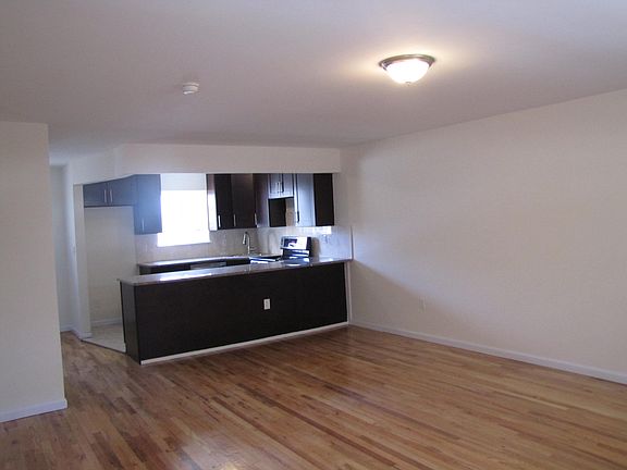 2nd image of 17712 129th Ave