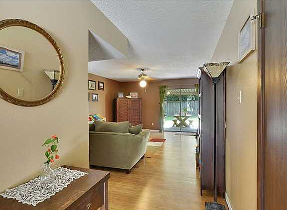 3rd image of 506 Thompson Dr