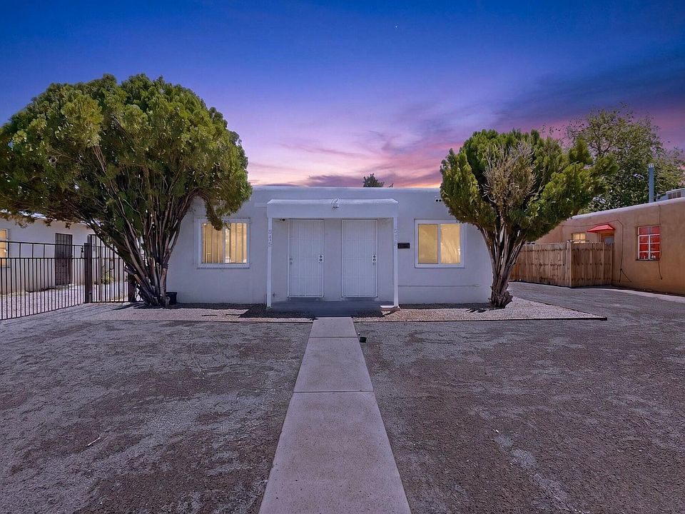 1st image of 516 Alvarado Dr SE