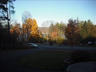 2nd image of 3277 N Summit Ave