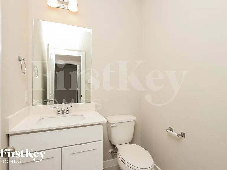 323 Aveen Path — Photo 12