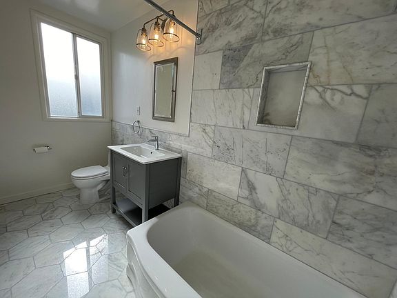 5th image of 1295 Hampshire St #4