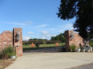 468 Hutchins Landing Rd, Natchez, MS 39120