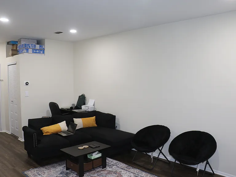 7311 Elm Ct — Photo 4