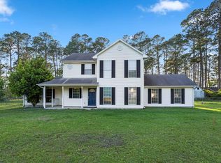 38 Wilburn St, Ray City, GA 31645