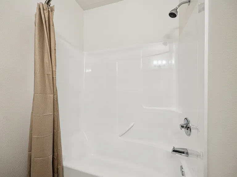 Nolan Ridge Apartments — Photo 29