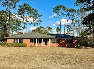 304 Azalea Blvd, Douglas, GA 31533