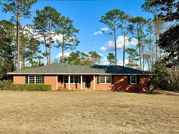 304 Azalea Blvd, Douglas, GA 31533