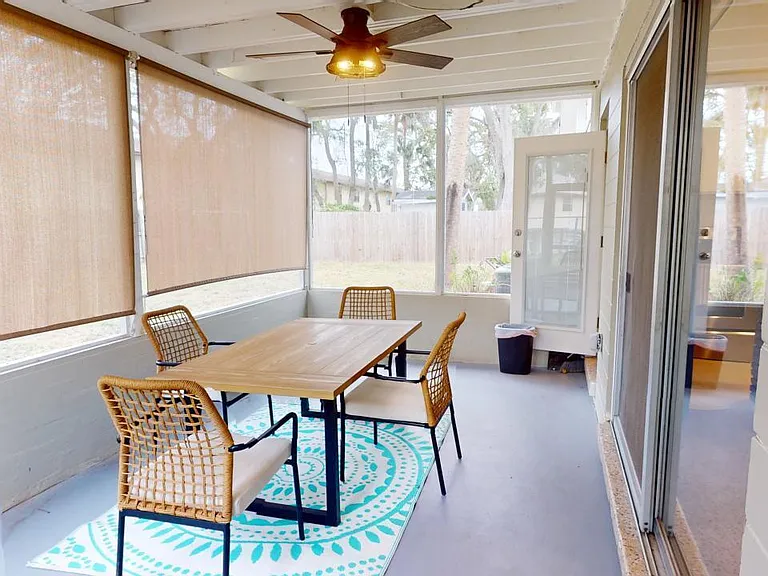 328 Slayton Ave #U — Photo 21