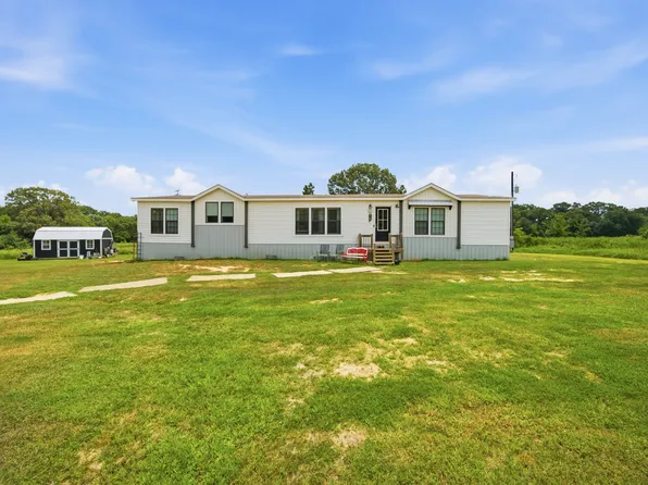 5172 S Sawmill Rd, Atoka, OK 74525