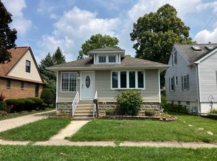 1414 Waverly Pl, Joliet, IL 60435