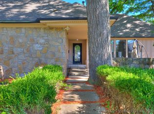 9022 E 40th St, Tulsa, OK 74145