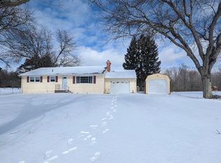 1914 Bornt Hill Rd, Endicott, NY 13760
